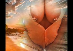 این مرد قصه ای سکسی یک بار دو مو بور جوان دارد