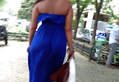 فاحشه عاشق خزیدن دیک بین مشاعره شیک او و بلع آن داستان جدید سکسی را در گلو