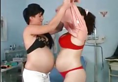 زن زیبا برای کمک قانونی به وکیل آمد و رضایت جنسی دریافت کرد. مرد دمار از روزگارمان درآورد در دهان او و پیچ و مهره ضخیم خود را به بیدمشک خیس دانلود فیلم خارجی سکسی او قرار داده است