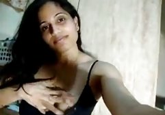 دختر زیبا می خواهد فیلمهای سکسی سکسی پورنو را بسازد