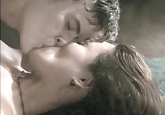 دختر بلوند آرام در فیلم سوپر خارجیها عوضی طبیعت