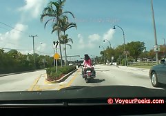 آنا شورت های خود را برداشت و فلم سگسی خارجی خود را فاک داد