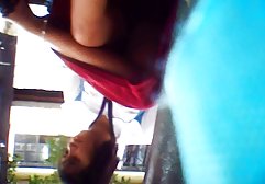 شخص، فیلمهای س خارجی دیدن جوانان بزرگ همسایه اش، نمی تواند مقاومت کند و از آنها خواسته شود تا آنها را لمس کند