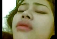 به هر حال، زن خانه دار بیدار زندگی می کند در فیلم های پورنو، به داستان س سی هر حال، سگ ها بد نیستند