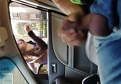 لعنتی زن جوان در مورد ریخته فیلم های خارجی سوپر گری با یک شریک