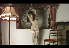 گربه بلوند داغ استمناء دانلود کلیپهای سکس خارجی با ویبراتور ضخیم