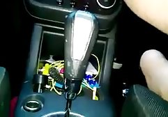 لزبین بیدمشک سکسی بر روی نیمکت اتاق دانلود فیلمهای سک30 نشیمن نشسته است